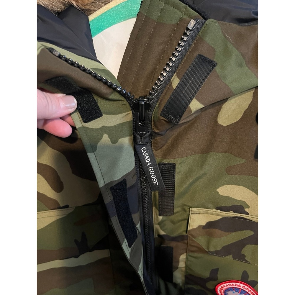 New Canada Goose Expedition Parka Camo Print Womens size XL & Receipt - Picture 5 of 15